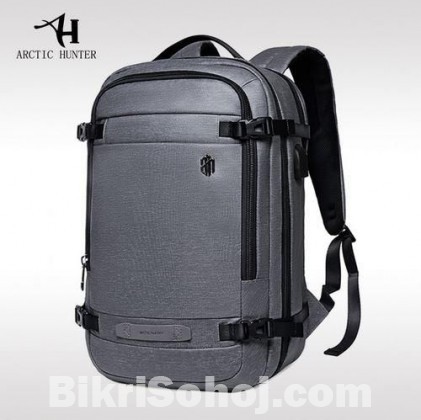 Arctic Hunter TSA Anti-theft Lock Laptop Backpack with USB